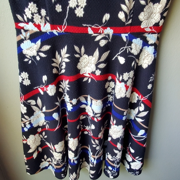 Maison Jules Fit and Flare Shirt Sleeve Dress - Picture 4 of 11